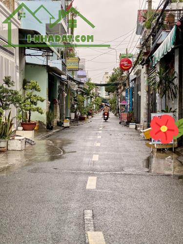 Bán gấp nhà MT Đường số 24, BHH A, Bình Tân, 2 tầng, 8,1x23M ( 186M2 ), 14,7 tỷ ( TL )