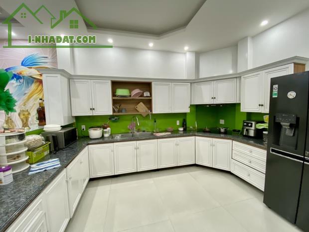 Bán gấp nhà MT Đường số 24, BHH A, Bình Tân, 2 tầng, 8,1x23M ( 186M2 ), 14,7 tỷ ( TL ) - 3