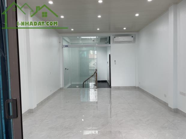 Bán nhà phố Ao Sen, kinh doanh buôn bán sầm uất, 45m2 4 tầng giá 12,5 tỷ LH 0942.193.386 - 1