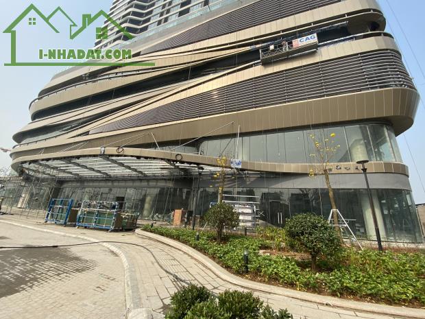 Cho thuê văn phòng logistics 2300m2 tòa han jardin (N01T6-T7), vị trí vàng khu ngoại giao