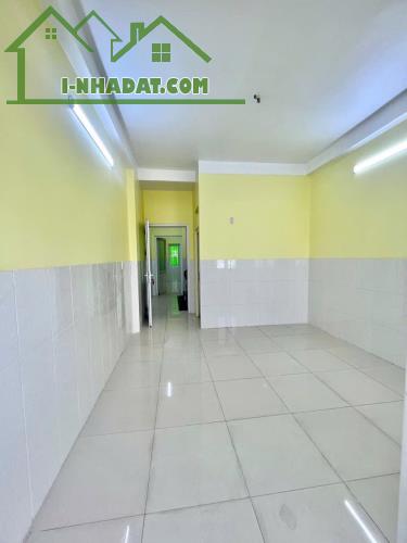 Cho thuê nhà mới nguyên căn thoáng mát, 80m2,Hẻm 3 gác,Phường An Lạc A,Q Bình Tân - 3