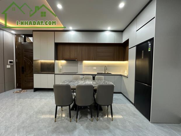 BÁN NHÀ TÔN THẤT TÙNG, BA BƯỚC RA PHỐ, 5TẦNG FULL NỘI THẤT. 40M, 5TẦNG, 6.68TỶ. 0984823023 - 3