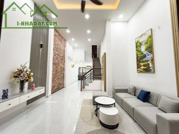 NHÀ PHÚ NHUẬN NGAY CHUNG CƯ BOTANIC, HẺM DÂN TRÍ 3M, 65M2 4PN 6WC MỚI FULL NT, 6.5 TỶ HƠN - 4