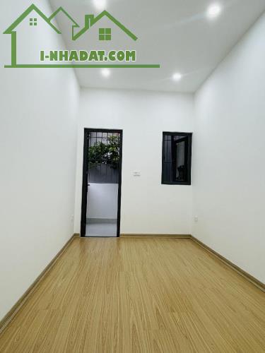 Hơn 3 tỷ- Nhà đẹp 4 tầng 3PN-20M RA OTO TRÁNH - TẶNG FULL ĐỒ, NGAY TIMES CITY. - 1