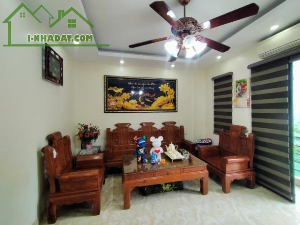 Bán nhà Ngọc Thụy,Long Biên 5 tầng,46m2,lô góc,kinh doanh nhỉnh 7 tỷ - 4