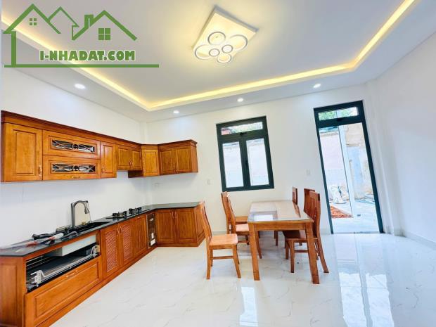 BÁN NHÀ 217M2 PHƯỜNG 6 ĐÀ LẠT, HẺM Ô TÔ NGUYỄN AN NINH, SRXD , 7TỈ5, 4PN, LH 0888-113-882 - 2