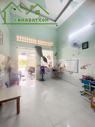 Bán Nhà Lê văn Khương, 60m2, 2Tâng, hẻm xe hơi ngủ trong nhà - 1