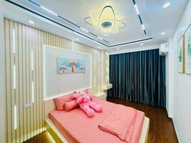 CỰC HOT! PHỐ NGUYỄN LƯƠNG BẰNG, ĐỐNG ĐA, NHÀ MỚI ĐẸP, FULL NỘI THẤT: 42M, 4T, MT: 4M, CHỈ - 3