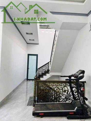 Bán Nhà ngõ Thái Hà 40m2 4T nhà đẹp sạch sẽ thoáng mát ngõ 3 gác xe máy tránh nhau. 7.x tỷ - 2