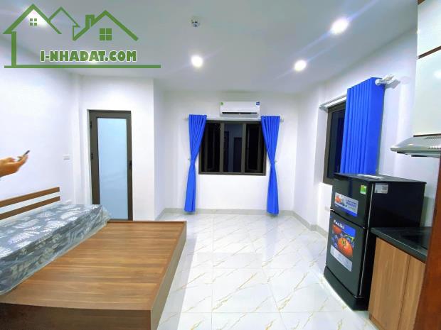 🏠 Siêu Tòa CCMN 7 Tầng, Chùa Bộc, thu 700tr/ năm Giá Chỉ 11.7 Tỷ ☎️ 0988183187 - 1