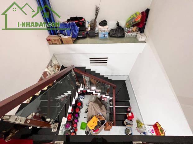 BÁN NHÀ MẶT TIỀN ÂU CƠ, KHÔNG QUY HOẠCH, 4.4x38M, 1 LẰU, 4PN, SÁT KHU VIP BÀU CÁT - 1