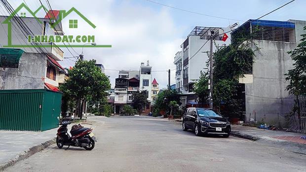 Bán nhà phân lô 788 Thiên Lôi - gần Hoàng Huy cực đẹp, 78m Hướng ĐB, giá 4.3 tỉ - 1