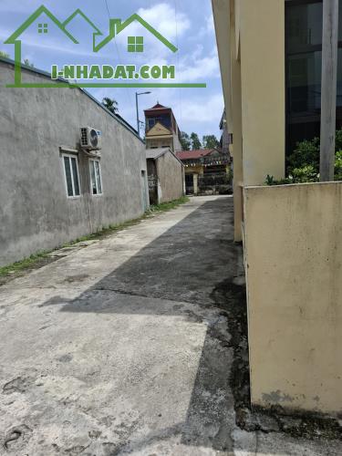 Bán nhà C4 Uy Nỗ, 70m oto tránh, thông giá chỉ 2,x tỷ TL. LH: 0936123469 - 1