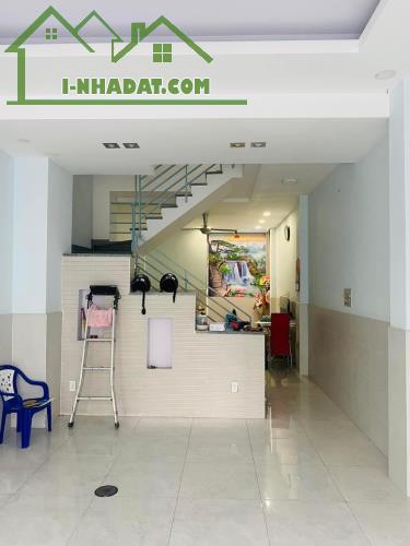 BÁN NHÀ LÊ VĂN QUỚI - NGAY BỐN XÃ - HẺM XE HƠI - 3 TẦNG 3PN 3WC - SHR - GIÁ 5,7T LH 0937.9 - 4