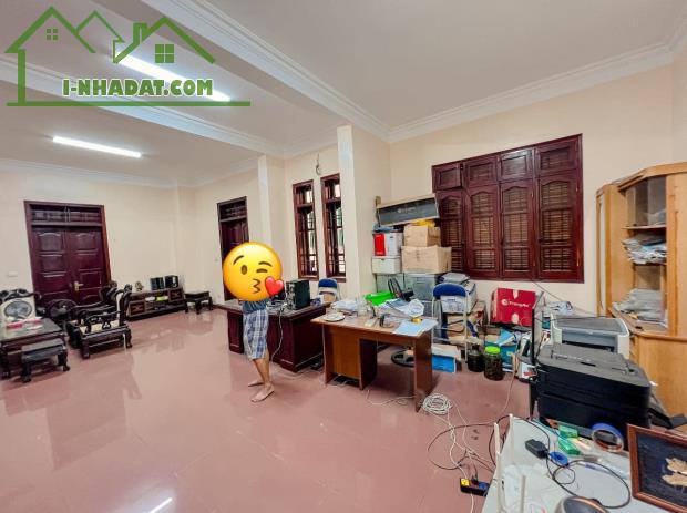 LÔ GÓC CỰC HIẾM-Ngõ 168 Nguyễn Xiển Ôtô Tránh, KD đỉnh 62/80m, MT 9.3m 26 Tỷ - 1