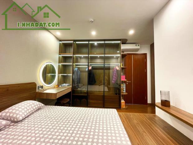 Bán Căn Hộ Chung Cư ( CT8C) Greenhome Phương Đông Việt Hưng - Long Biên, giá bán: 5 tỷ - 2