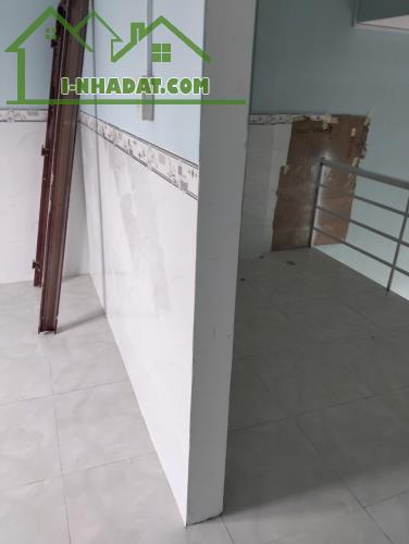 chính chủ gửi bán căn nhà ngay Tân Vạn 670tr/ 50m2 nhà gác lửng - 1