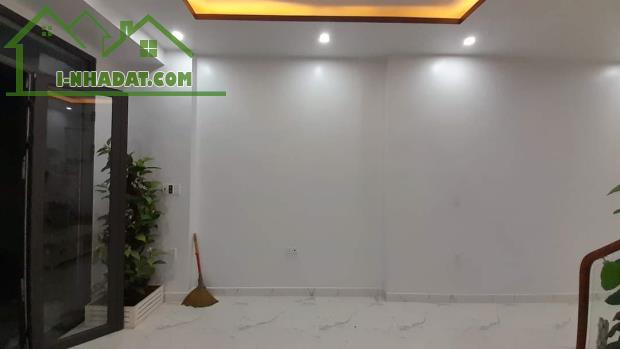 Bán gấp nhà tỷ Đường 5 mới (Cam Lộ 6), Hùng Vương, Hồng Bàng.1,65 tỷ, 41m2, 3tầng. - 2