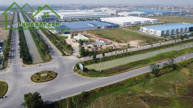 Bán đất làng đông Lâm, Hương Lâm, khu vực giữa 1200 Ha đất Khu CN tại Hiệp Hoà , Giá 7xx - 1