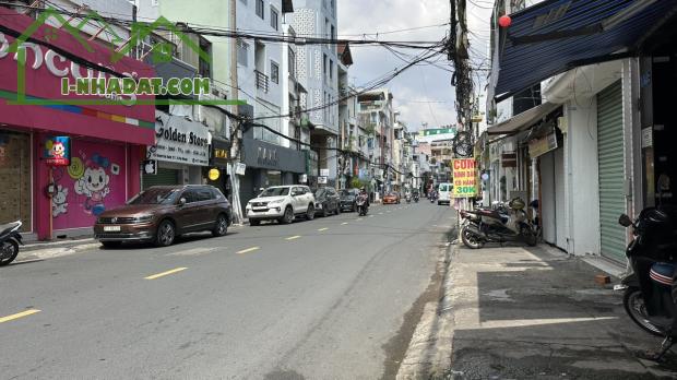 Chủ định cư nước ngoài bán gấp nhà mặt tiền đường Huỳnh Văn Bánh tp HCM - 3