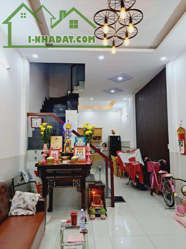 Bán nhà Bình Tân, đường Lê Văn Quới, 42m2  (4x10,5m), 1 lầu, hẻm xe hơi, nhỉnh 4 tỷ - 3