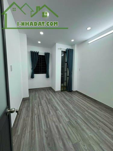 Bán gấp căn nhà 120m2 gần Chợ Tân Nhựt, Bình Chánh - 3