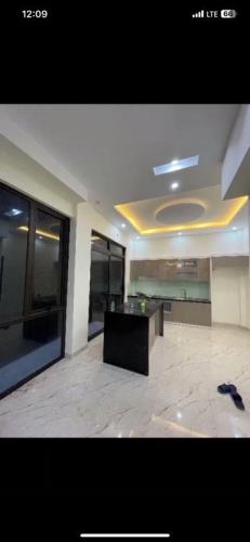 Nhà Đỉnh !!! Phố Vip Thái Thịnh 40/52m2, 5 Tầng, Giá Nhỉnh 8 tỷ Đống Đa.