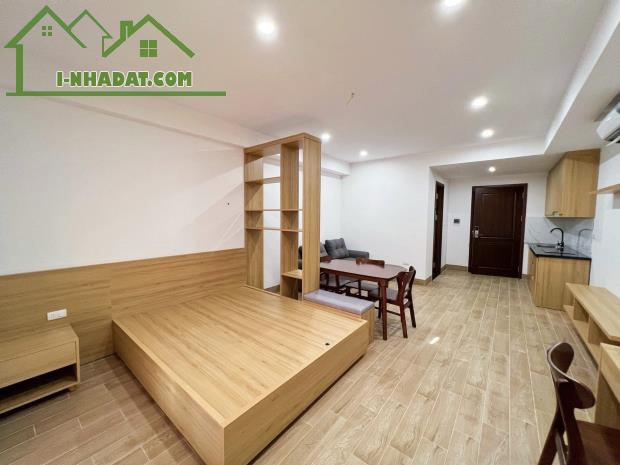 Hàng hiếm CCMN phố Phùng Khoang lô góc 70m2 7 tầng thang máy 16pkk  doanh thu 1 tỷ/năm - 2