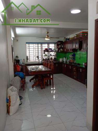 NHÀ MẶT TIỀN 20M KINH DOANH, 5 TẦNG - 90M2 - 5PN, gần VÕ VĂN KIỆT, BÌNH TÂN chỉ 11TỶ - 5