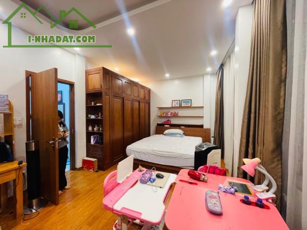 XÃ ĐÀN 2 NHÀ RA PHỐ 35M2, 4 TẦNG, THOÁNG TRƯỚC SAU, NGÕ XE 3 GÁC, NHỈNH 6 TỶ