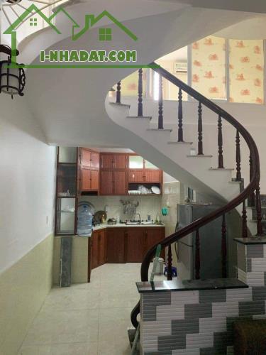 BÁN NHÀ  3 tầng Phương Lưu, đông hải, hải an, HP. DT40m2, ngõ 4m. Giá 2,25tỷ. - 2