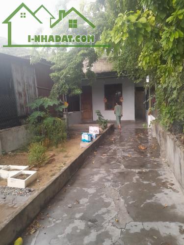 Cho thuê nhà nguyên căn hẻm Nguyễn Xiên, diện tích rộng trồng rau nuôi gà thoải mái - 3