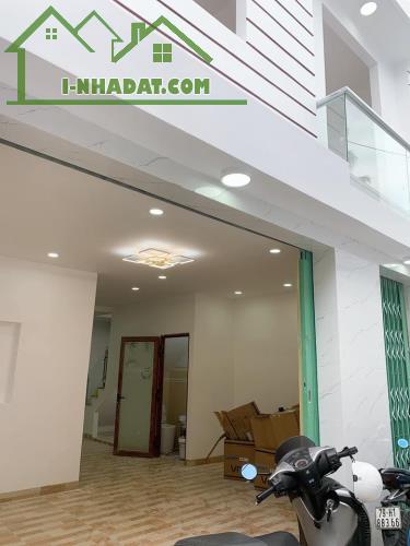 Bán Nhà 2 Tầng Tổ 8 Lư Cấm Ngọc Hiệp Nha Trang