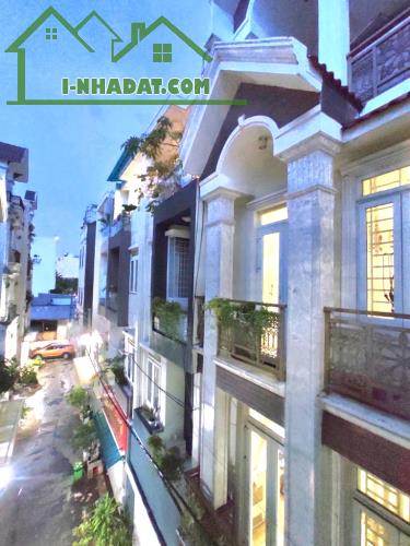 BÁN NHÀ P15 TÂN BÌNH- TRƯỜNG CHINH- Ô TÔ THÔNG- 4X18M- 3 TẦNG- 7 TỶ XÍU - 3