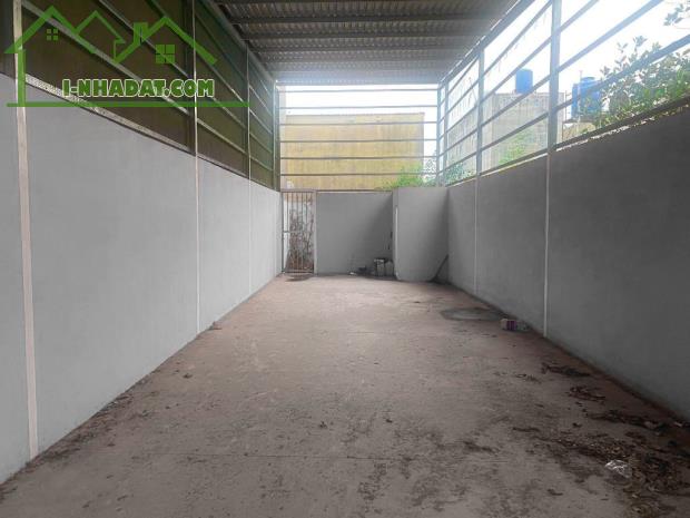 Bán đất tặng nhà mặt tiền hẻm kinh doanh TX33, Thạnh Xuân, 5x22m full thổ cư chỉ hơn 4Tỷ - 2