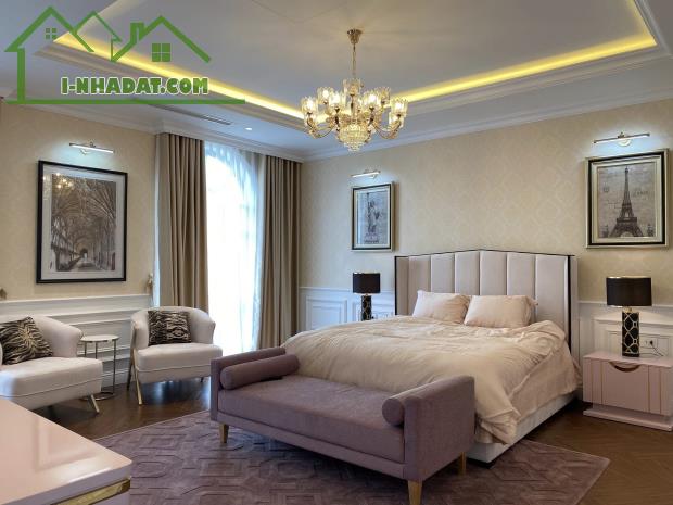 CỰC HIẾM DUY NHẤT LÔ GÓC PHỐ NGUYỄN VĂN CỪ,90M X 5 TẦNG,FULL NỘI THẤT NHẬP KHẨU CHÂU ÂU. - 1