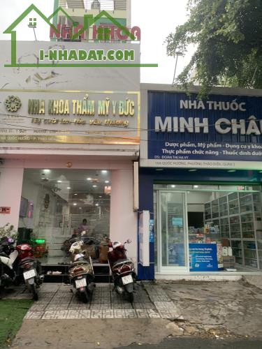 Bán nhà MT Quốc Hương - trệt 2 lầu - HĐT 50tr/th - 30 tỷ - 2