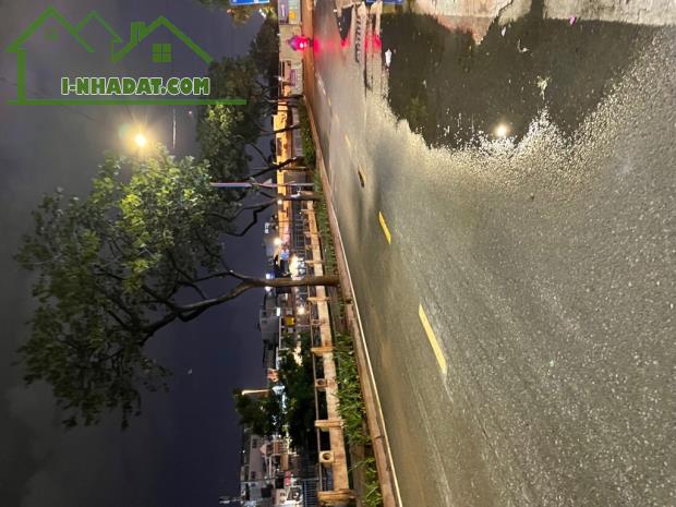 Nhà mặt tiền view sông Q6, 78m2 3.8x21 ở vừa kinh doanh đa ngành, giá chỉ nhỉnh 7 tỷ TL