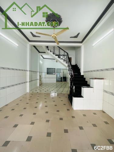 Hẻm xe hơi đỗ cửa, Bà Hom,Quận 6_3 tầng _57m2=4,5x13m2_giá 6.x  tỷ