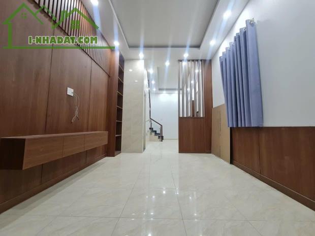 Nhà Bùi Đình Tuý - Đinh Bộ Lĩnh ,50m2 , 4 tầng ,4 PN ,DT 12tr, PL chuẩn - 2