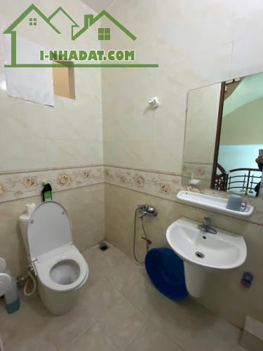 ~ CHÍNH CHỦ CHO THUÊ NHÀ NGUYÊN CĂN 127M2 Ở ĐƯỜNG PHAN BỘI CHÂU, PHƯỜNG LIÊN BẢO, TP VĨNH