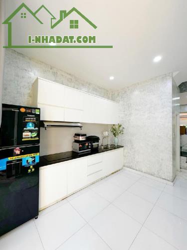CHÍNH CHỦ BÁN NHÀ ĐẸP FULL NỘI THẤT, NGAY TÂN TẠO, BÌNH TÂN, 66M2, NGANG 4M, HXH, NHỈNH 5 - 1