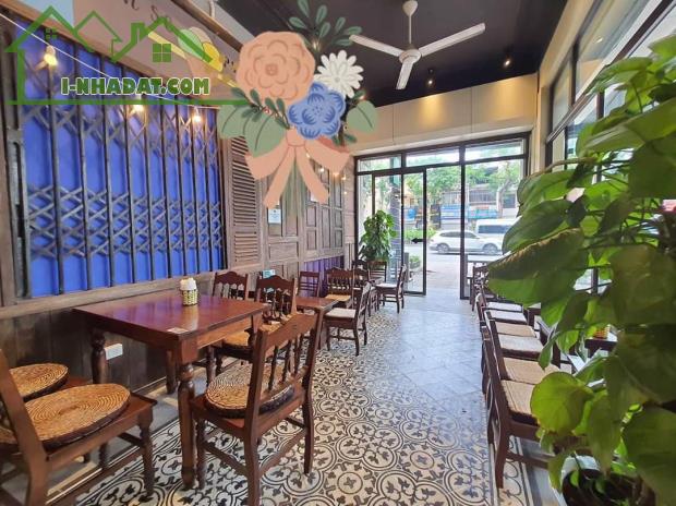 Bán nhà Mặt phố Nguyễn Văn Cừ - Trung tâm quận Long Biên - 65m2 - Giá đầu tư hấp dẫn.