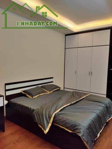 Siêu đẹp nhà gần ga tàu điện Văn Quán 31m2 5 tầng MT4m ô tô sát nhà giá chỉ 6.2 tỷ