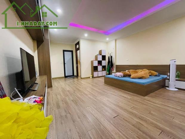 Bán Nhà MẶT PHỐ Yên Lạc, Hai Bà Trưng 62m2x4T, MT 4.5m, Phân Lô, Ôtô, Giá 13.9 tỷ