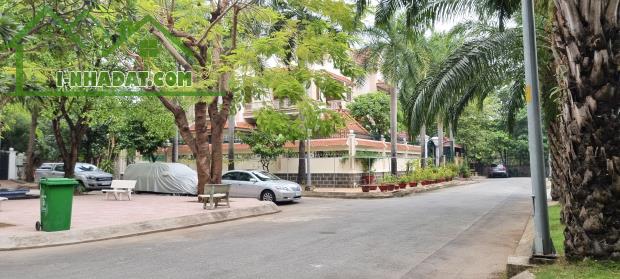 Bán Đất Biệt Thự Khu Kim Sơn 112 Nguyễn Văn Hưởng,Thảo Điền,Q2 DT:534m2 Fuul Thổ Cư - 1