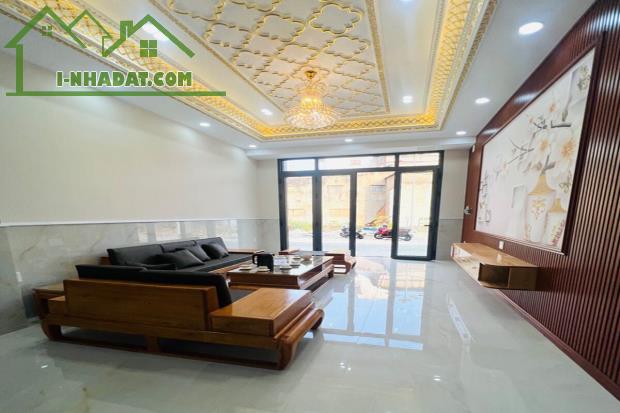 Bán nhà 87/ Tô Hiệu, Tân Phú, 4 x 16m, 64 m², 4 tầng BTCT đẹp, vị trí - 3
