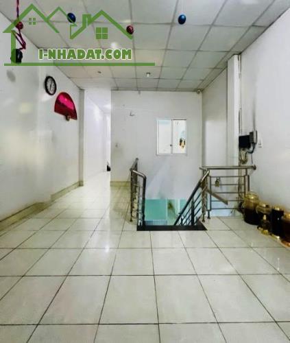 Bán nhà mặt tiền đường Bác Ái, 72m2 3 tầng - 8,9 tỷ - 1