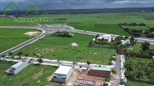 BÁN CĂN GÓC 2 MẶT TIỀN RẤT ĐẸP TẠI LONG ĐIỀN VÒNG XOAY BIỂN PHƯỚC HẢI NGANG 7M PHÙ HỢP KD - 4