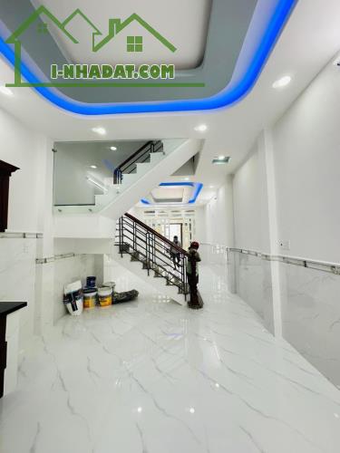 BÁN NHÀ MẶT TIỀN KINH DOANH NGAY TÂN TẠO, BÌNH TÂN, HẺM XE HƠI, NGANG 4M, 68M2, CHỈ 4.85 T